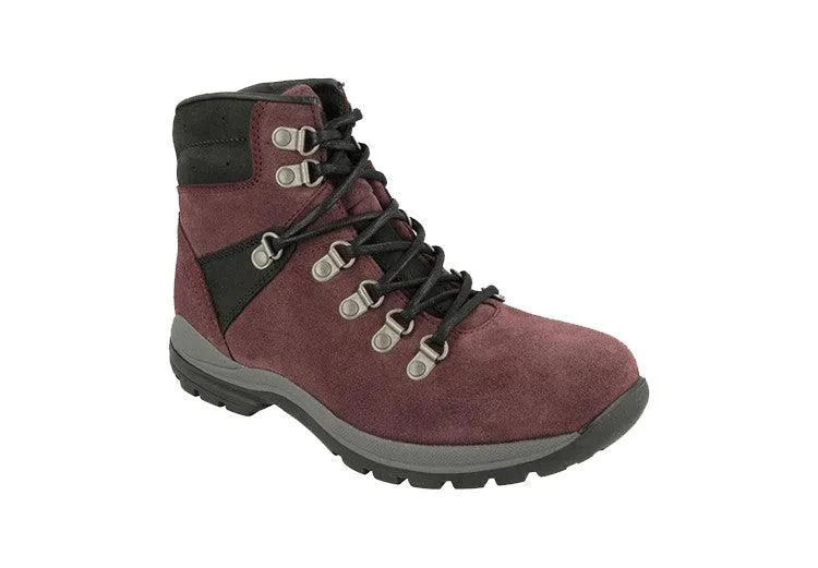 Mens Wide Fit DB Nebraska Hiking Boots